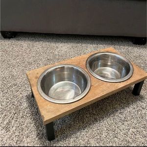 Dual dog water and food bowl